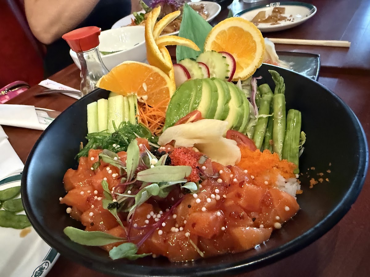 SUSHI THAI ALAMOSA
