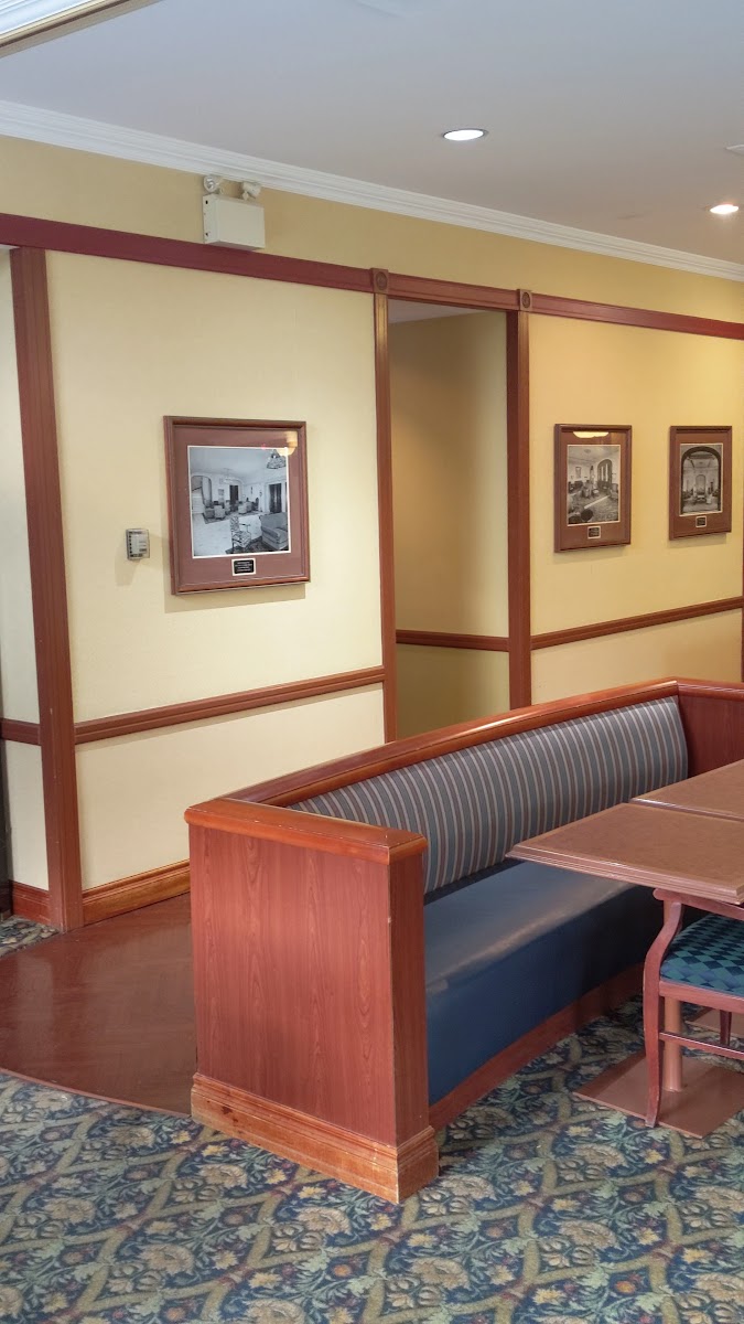 Garden Court Cafe