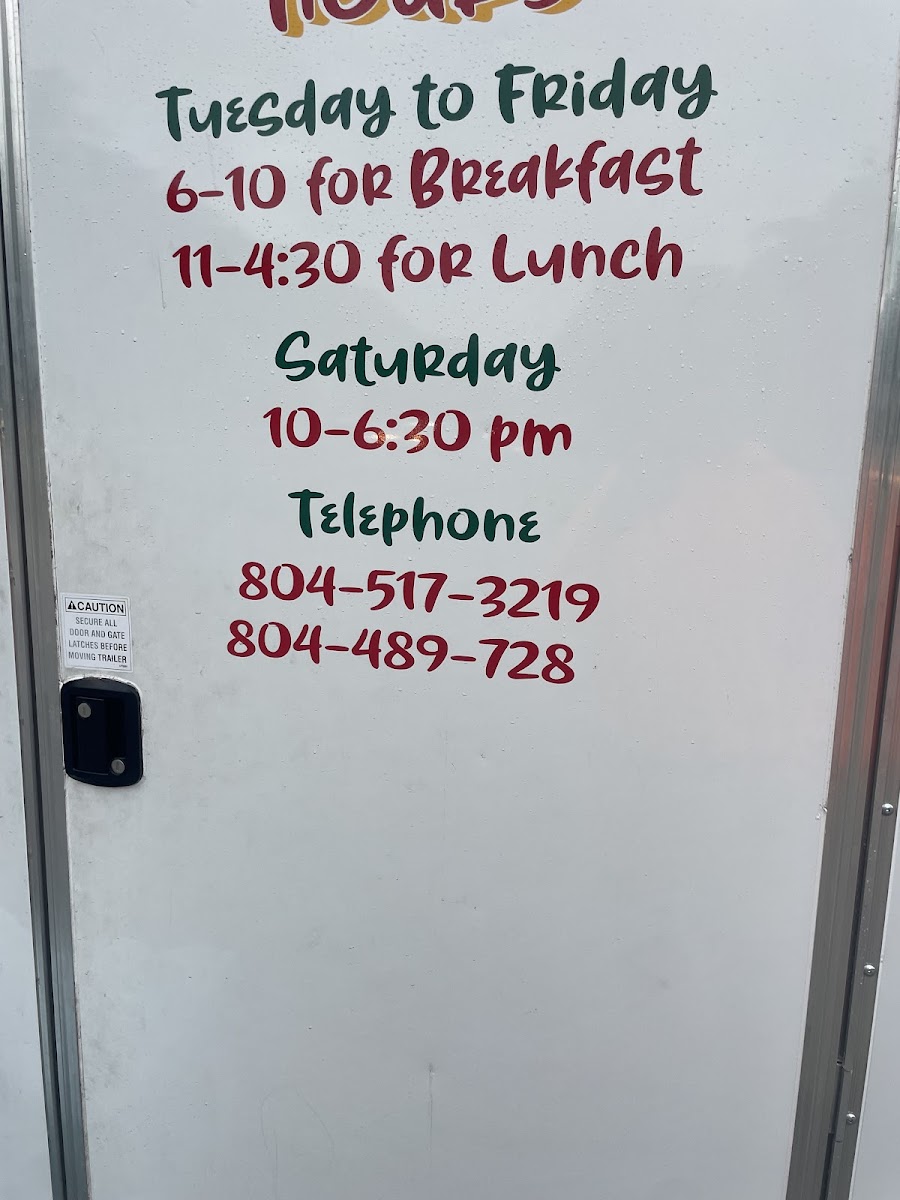 Mi Tierra Food Truck menu board