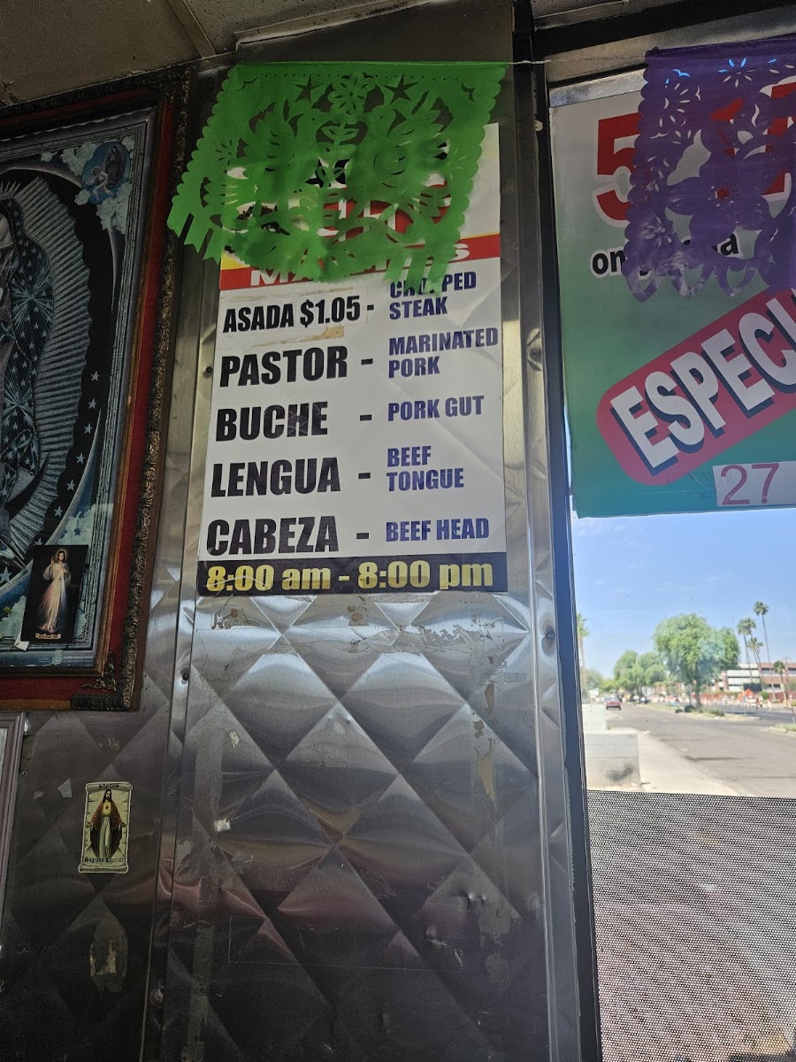 Taco Mich menu board