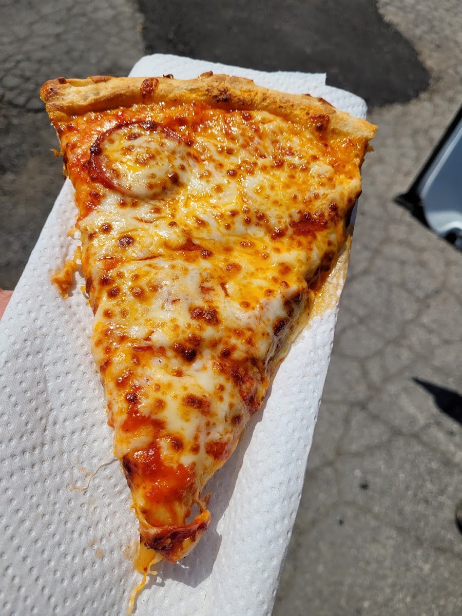 Tony's Pizza of Yorkville