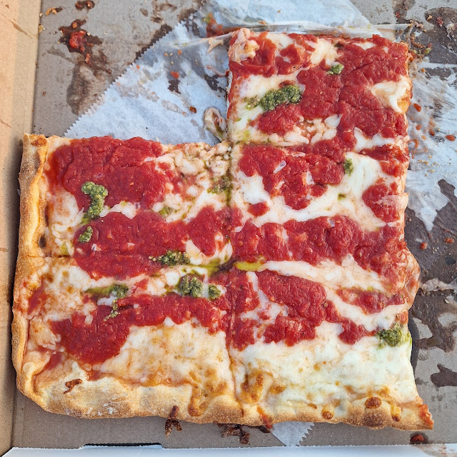 Grandma's Square Pizza