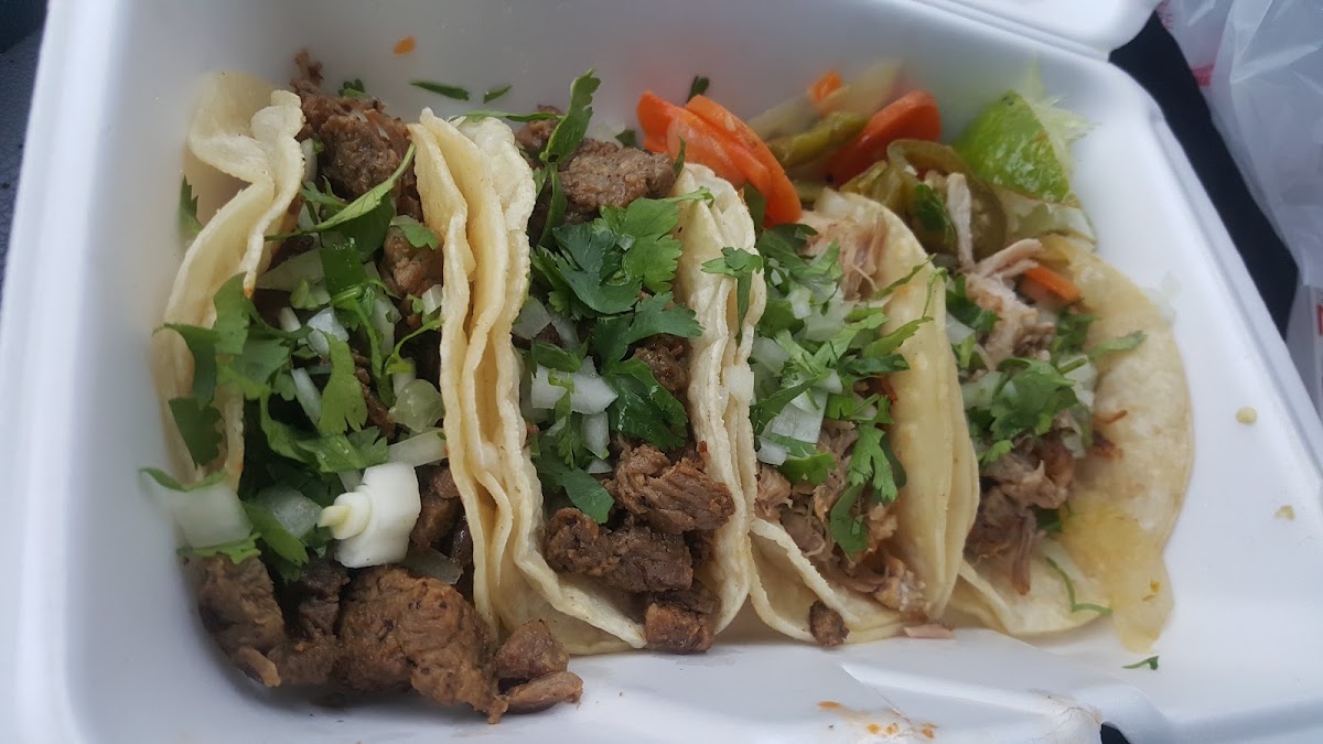 Taqueria El Cazador