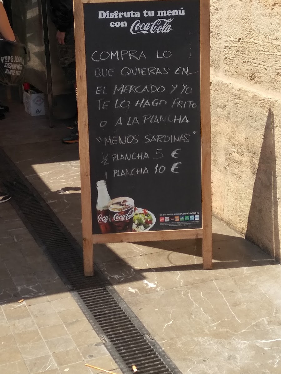 BAR HABIBI menu board