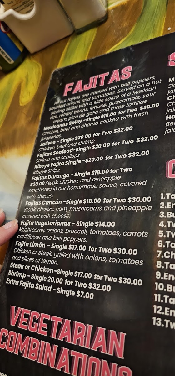El Olmeca menu board