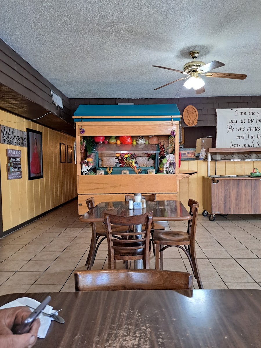 Neinast Restaurants