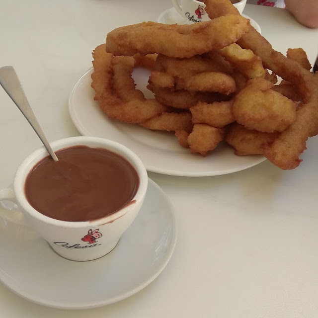 Chocolate Con Churros
