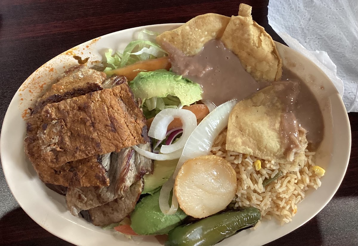 Azteca Taqueria