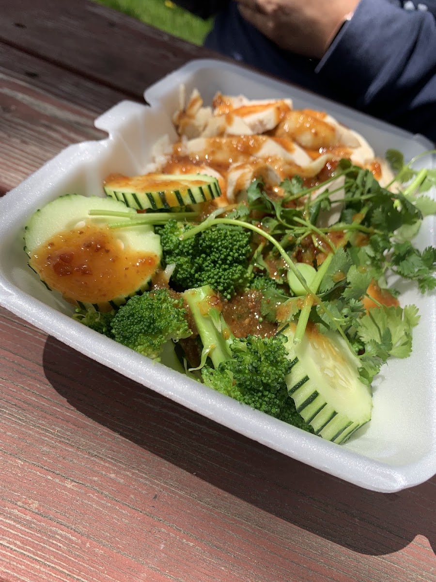Khao Neaow Food Cart