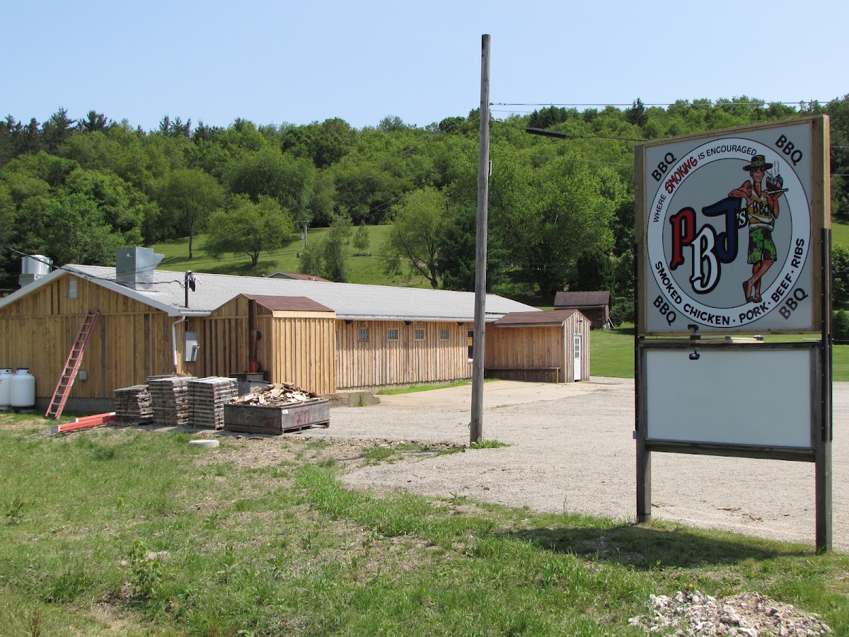 PBJ'S BBQ & Country Market
