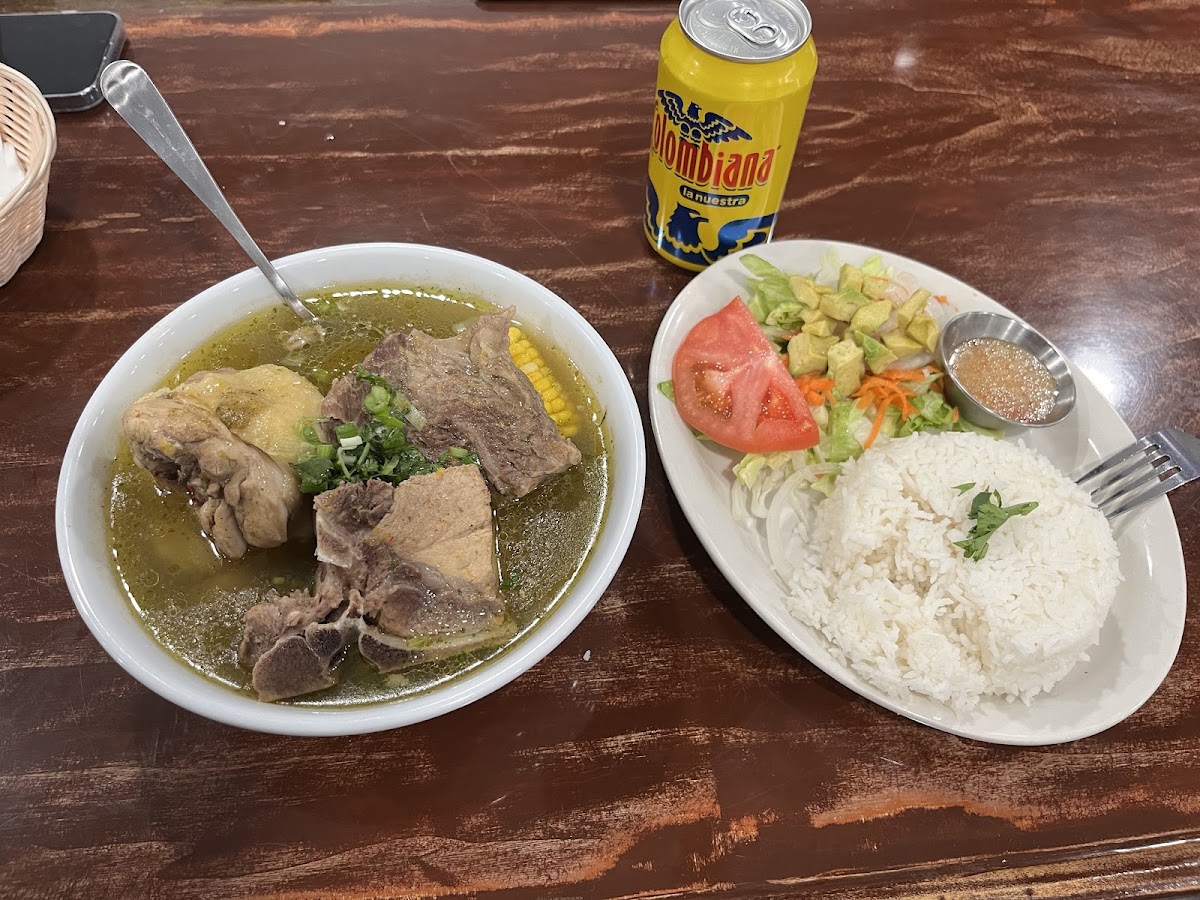Antojitos Colombianos 2