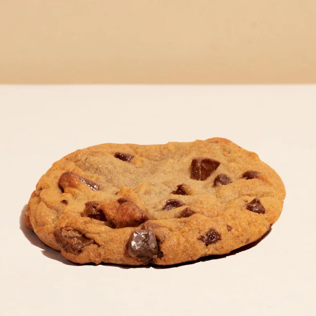 Chocolate Chip Cookie