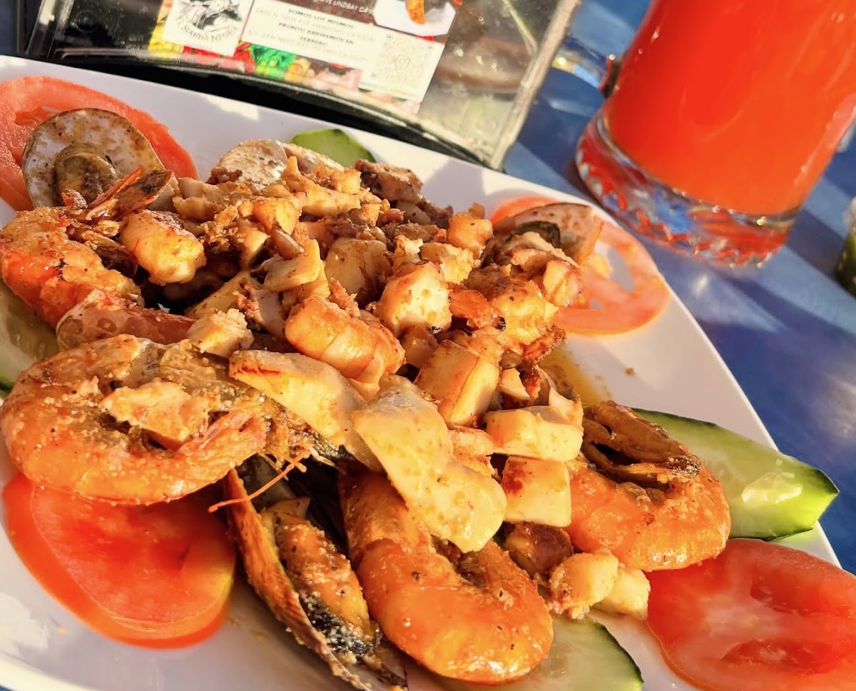 Mariscos El Malecon #2