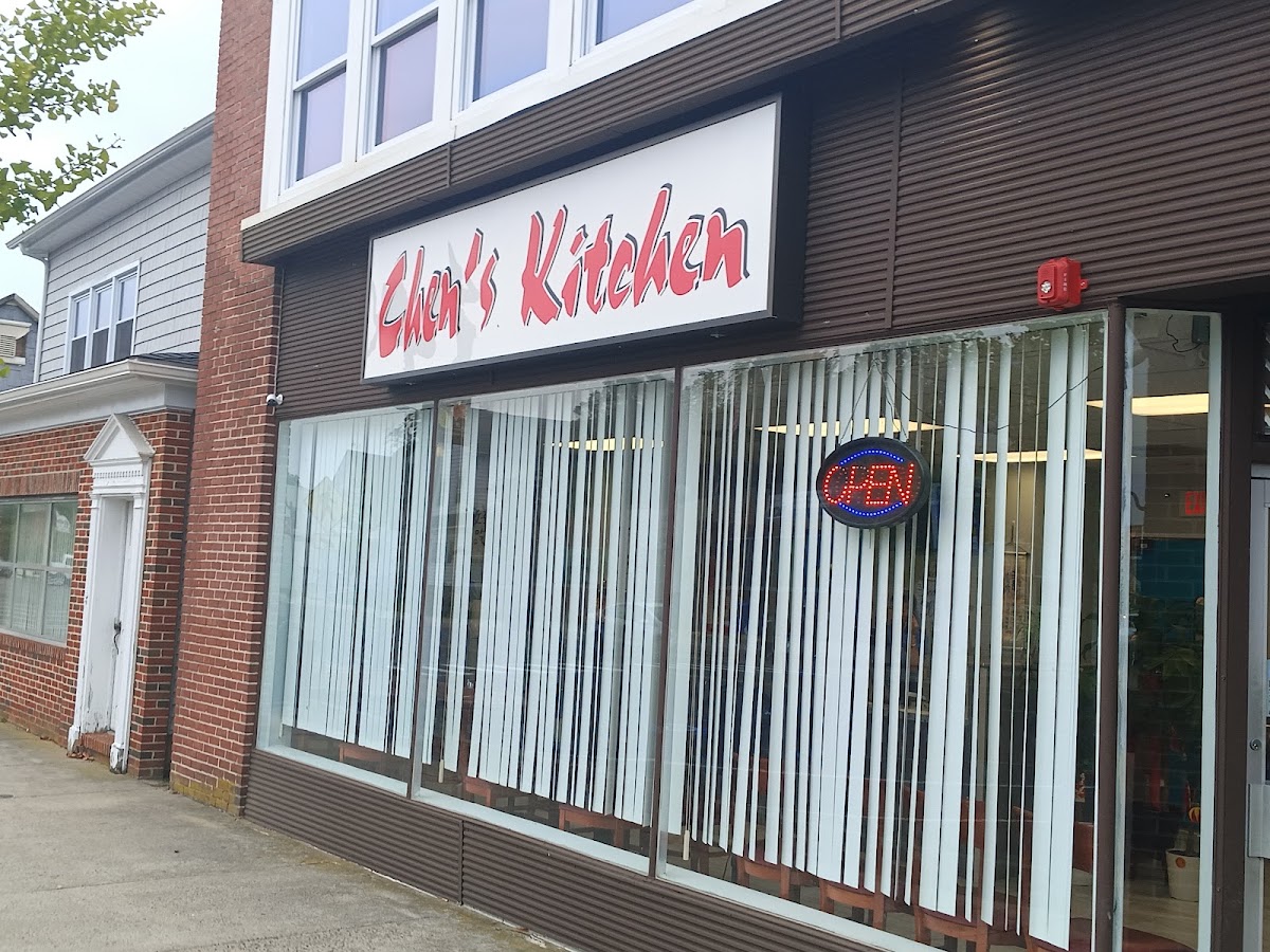 Chen's Kitchen Asian Cuisine