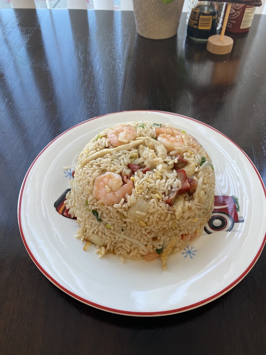 Chen's Kitchen Asian Cuisine