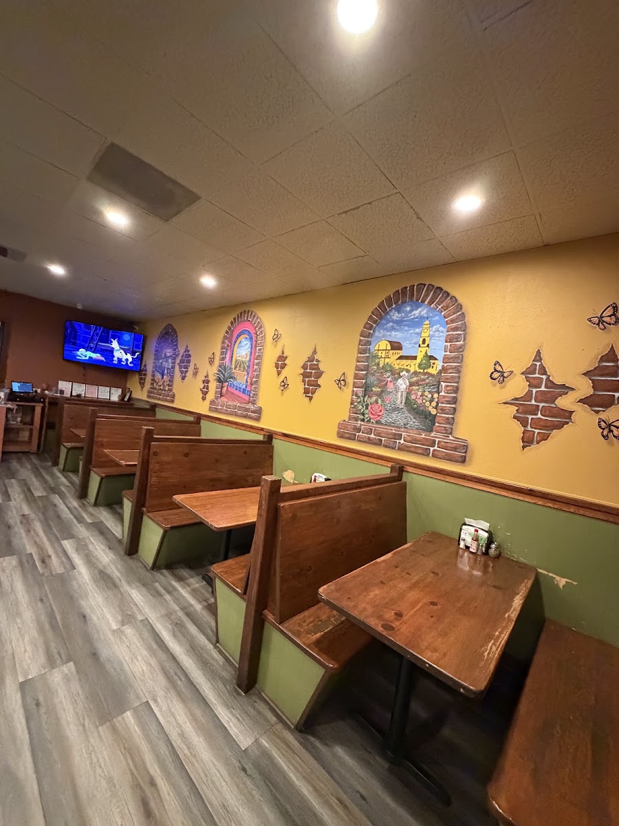 El Maguey Mexican Grill