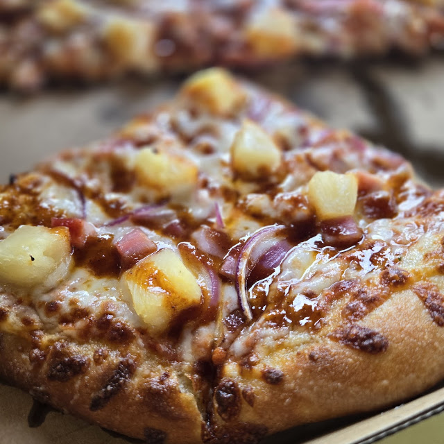 Hawaiian Pizza