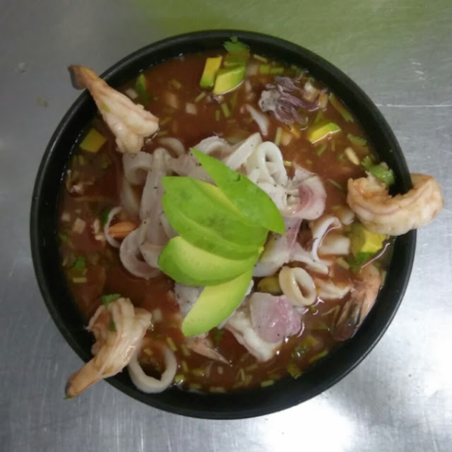 Pozole Rojo O Blanco Puerco O Pollo