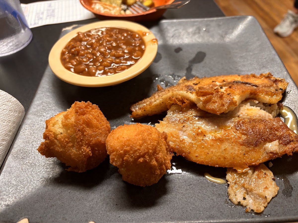 Ray Ray's