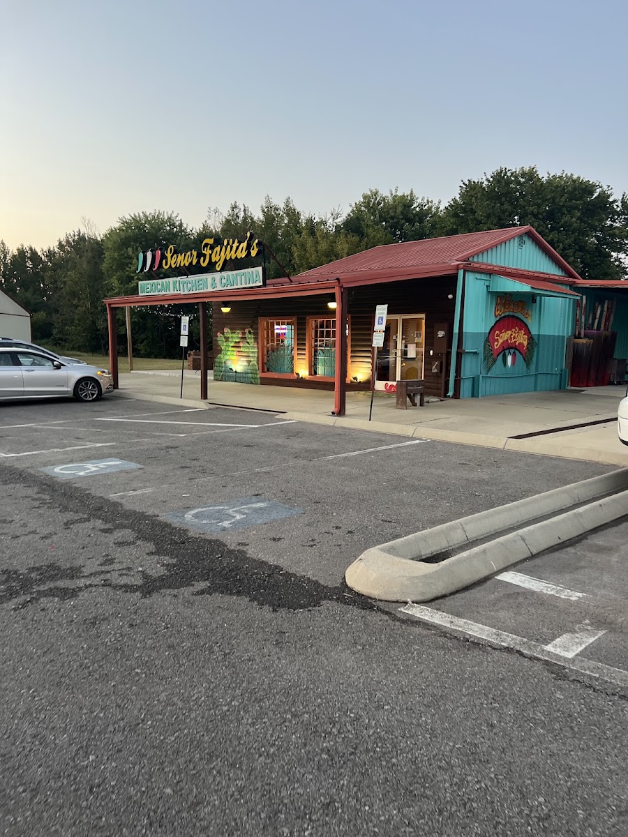 Senor Fajita's Oak Grove