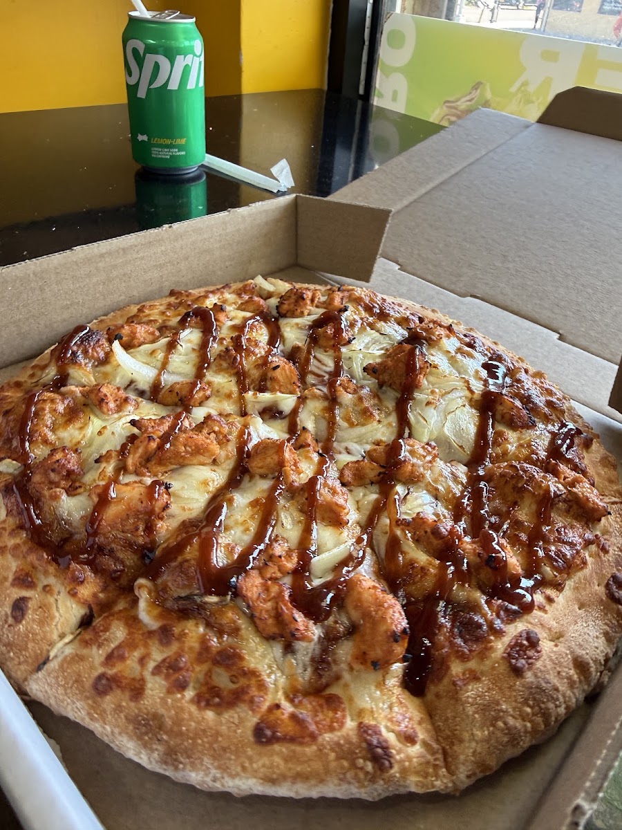 Krunchy Krust Pizza & Wings (Zabiha Halal, HMS CERT.)