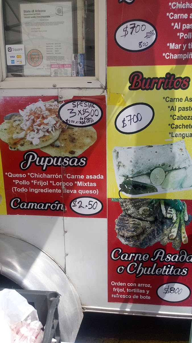 El quiché pupusas menu board