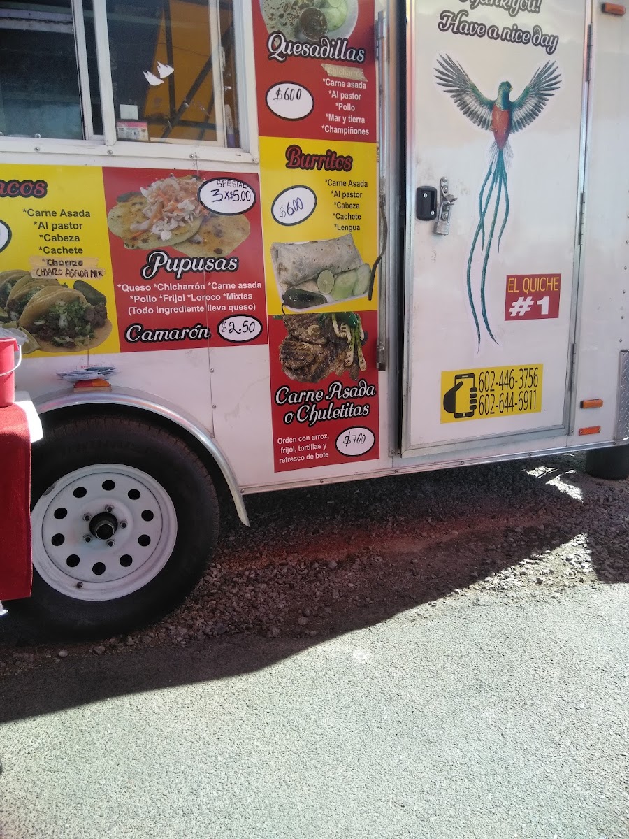 El quiché pupusas menu board