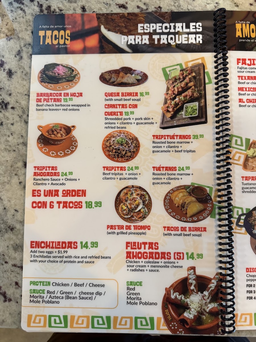 Hijos del Maiz menu board