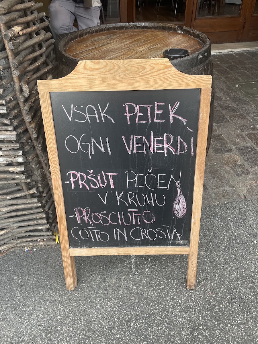Bar Tabor menu board