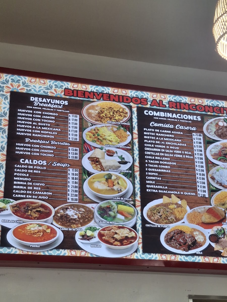 EL RINCONCITO DE DOÑA MARY menu board