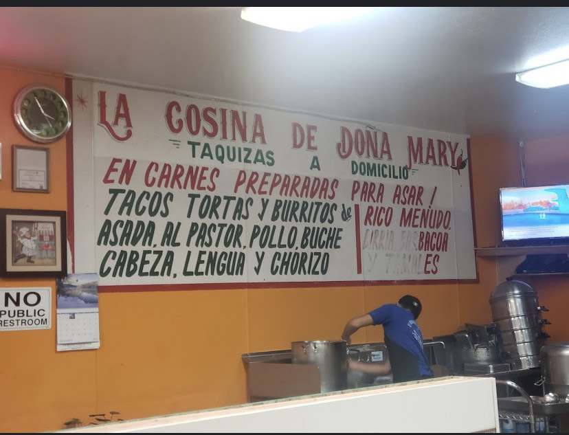 EL RINCONCITO DE DOÑA MARY menu board