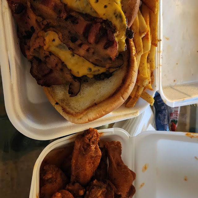 Burger and Wings Combo
