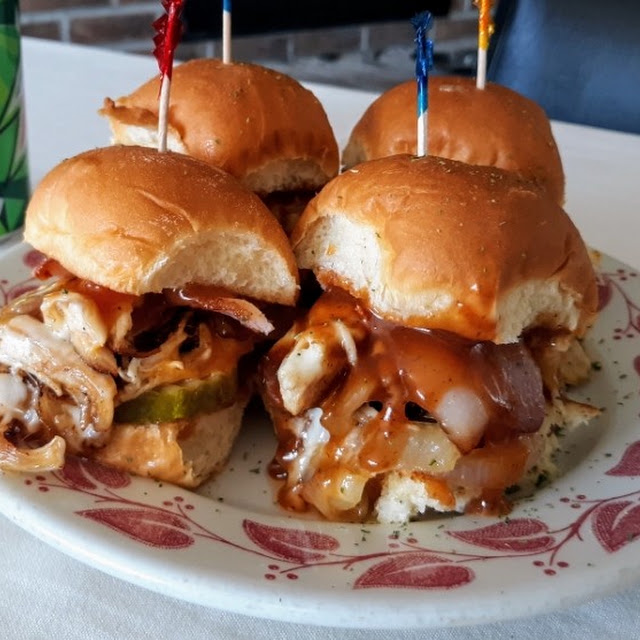 Cafe Bang Bang Chicken Sandwich