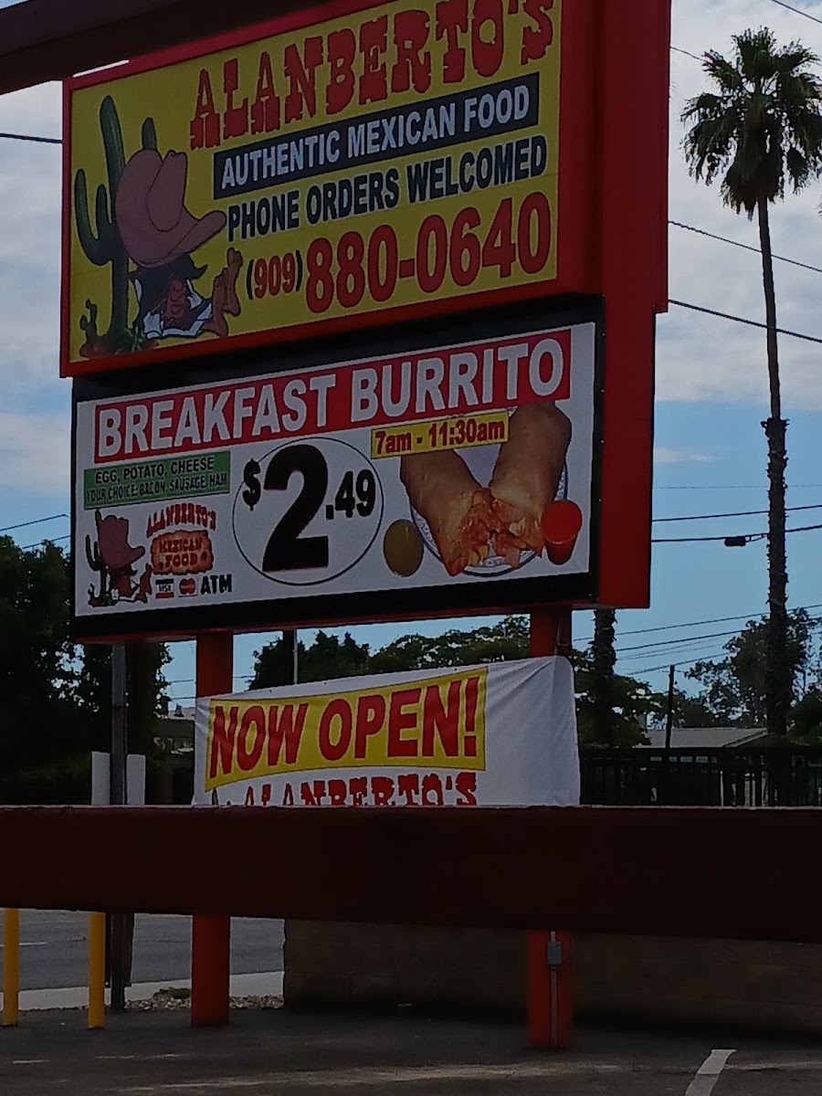 Alanberto's Authentic Mexican food menu board