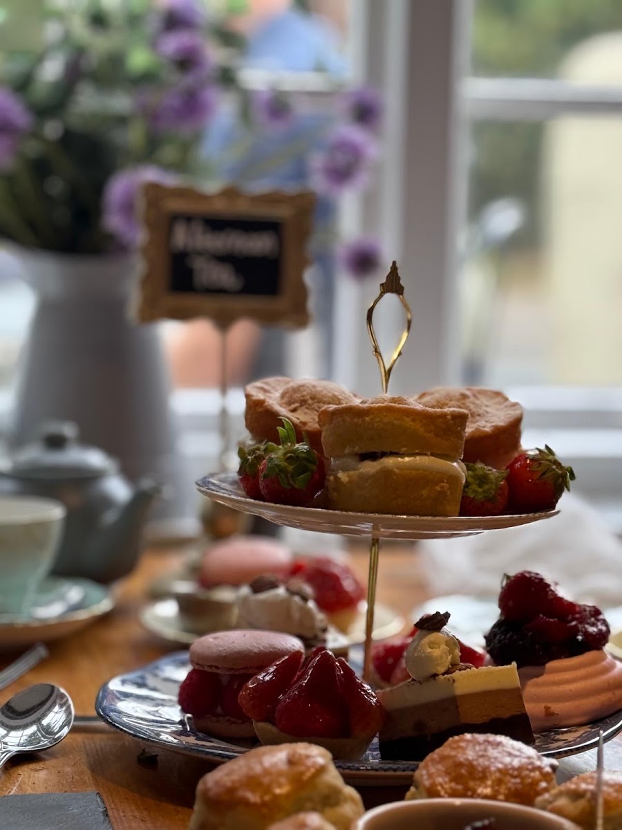 Wood Cottage - Tea Room, Patisserie