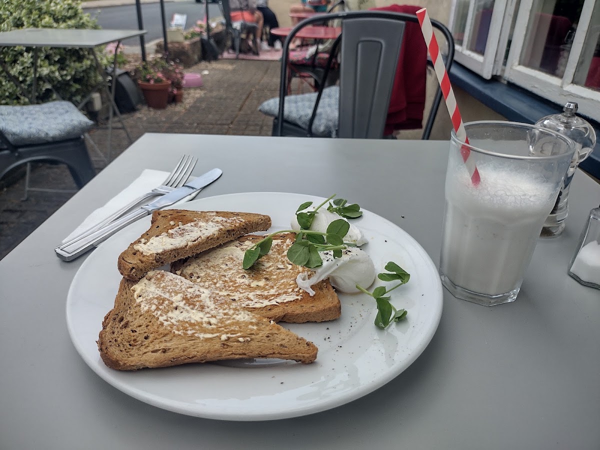 Wood Cottage - Tea Room, Patisserie