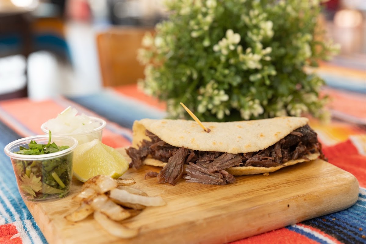 ITACATE TAQUERIA