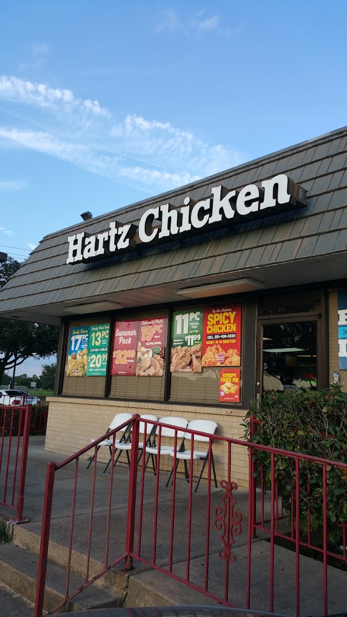 Hartz Chicken Buffet