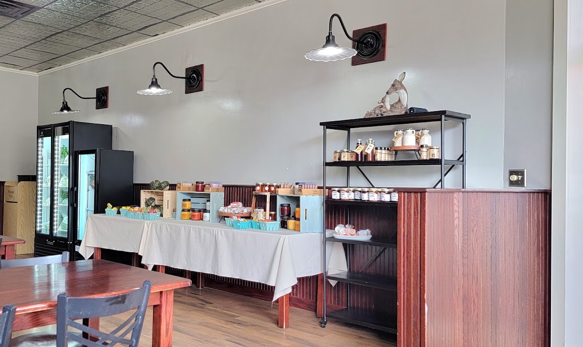 Christopher's Farm Goods & Provisions