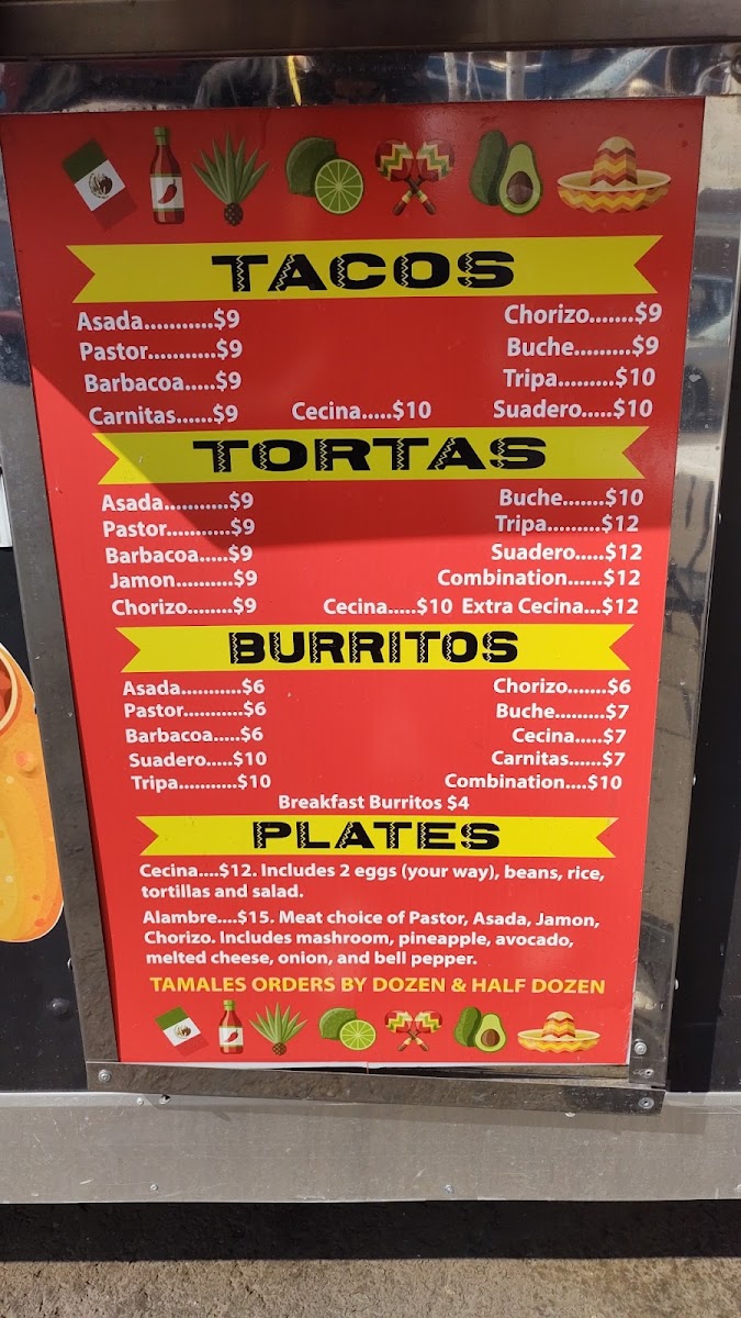 Mía Cocinita menu board