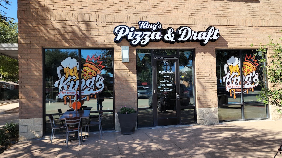 King's Pizza and Draft
