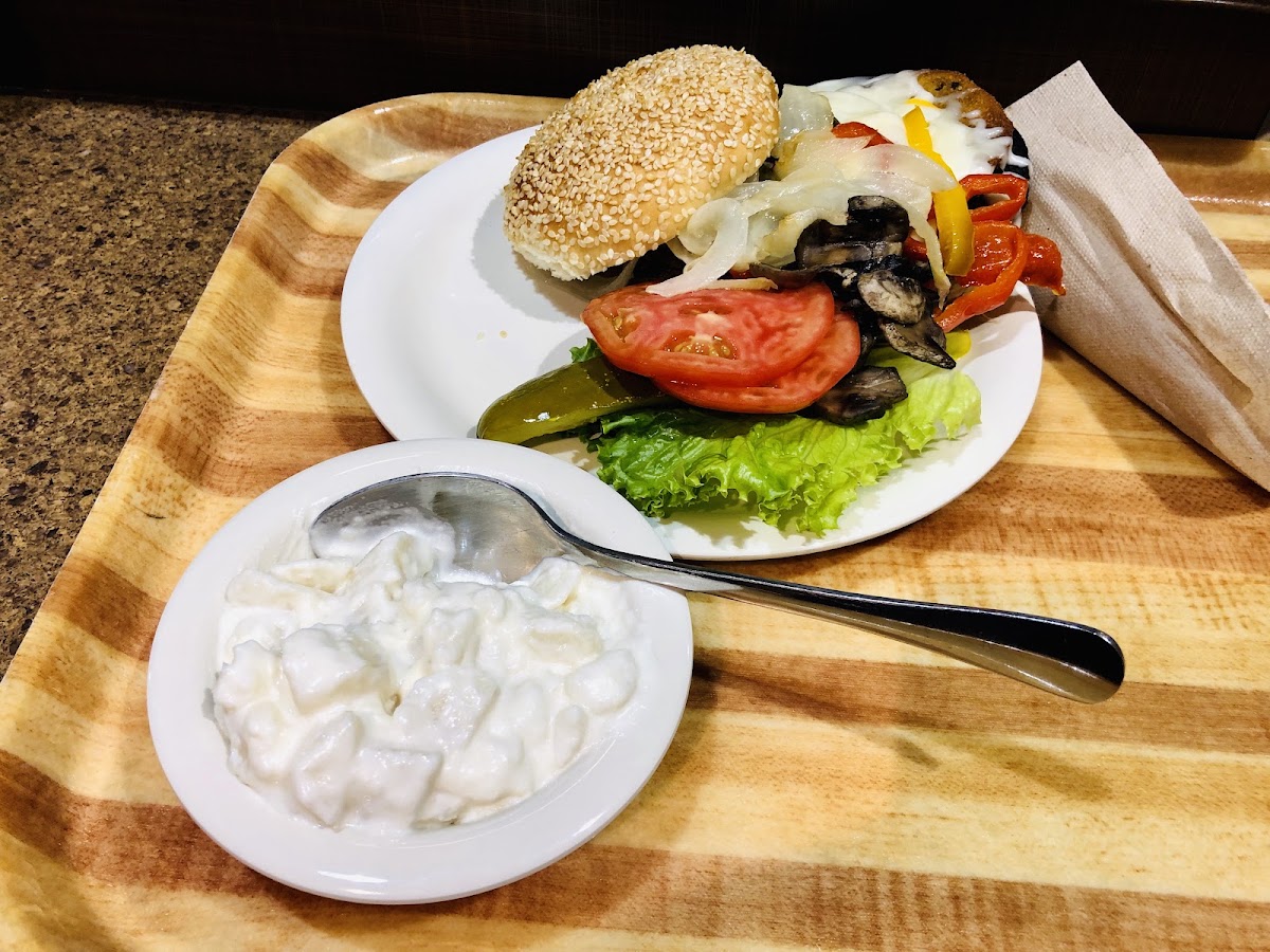 Busch Faculty Dining Hall