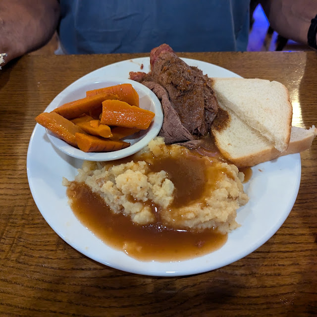 Pit Beef Sandwich Platter