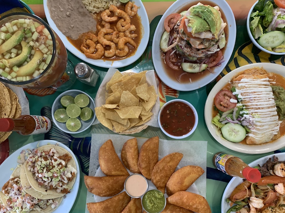 Mariscos Las Islitas - Santa Fe Ave.