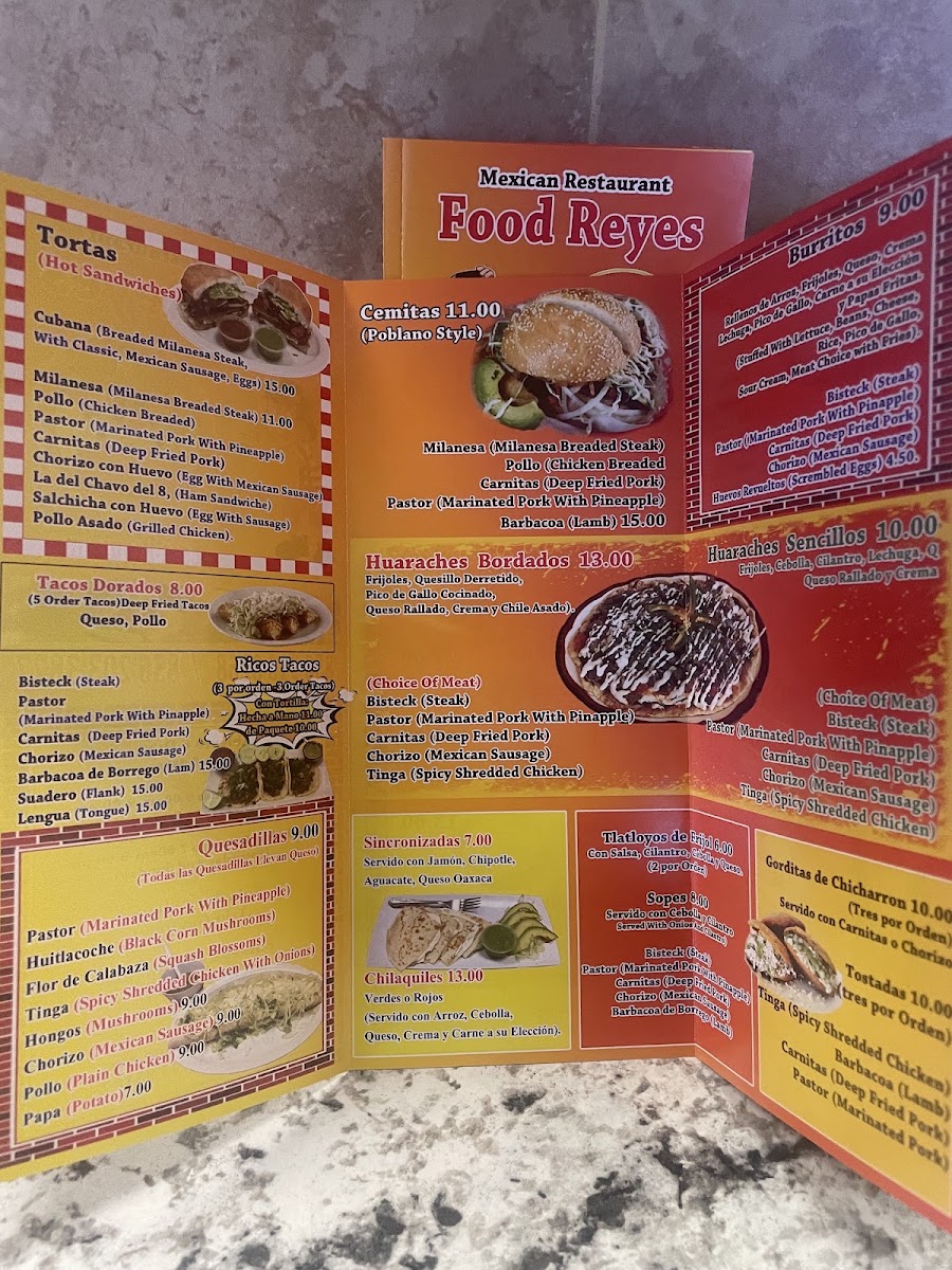 Food Reyes menu board