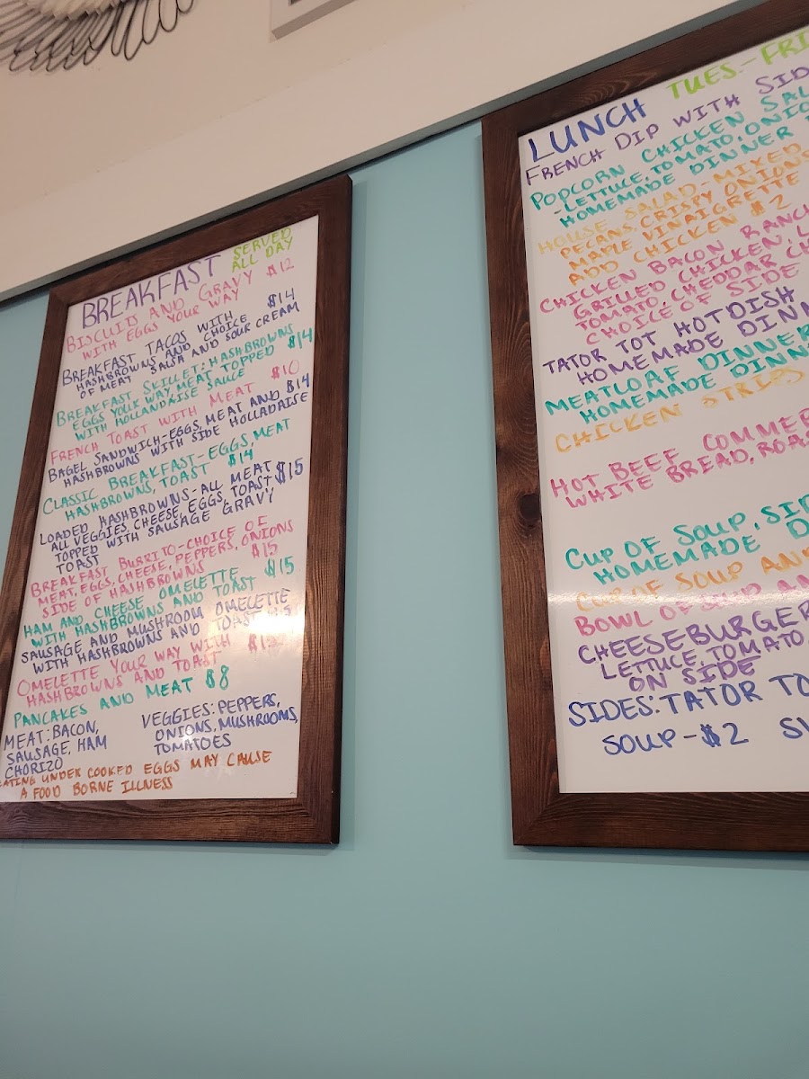 Gabby Lou’s Kitchen menu board