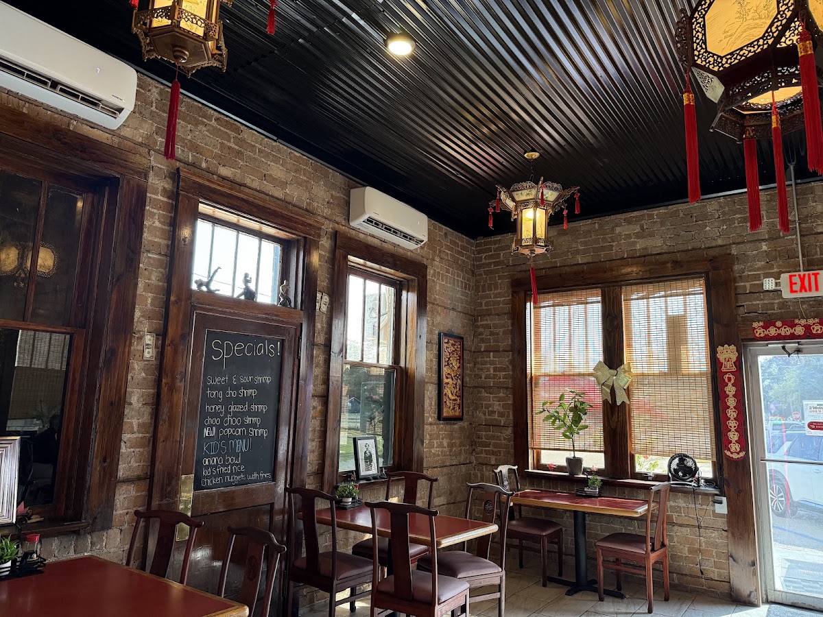 John's Wok N Roll | Chinese