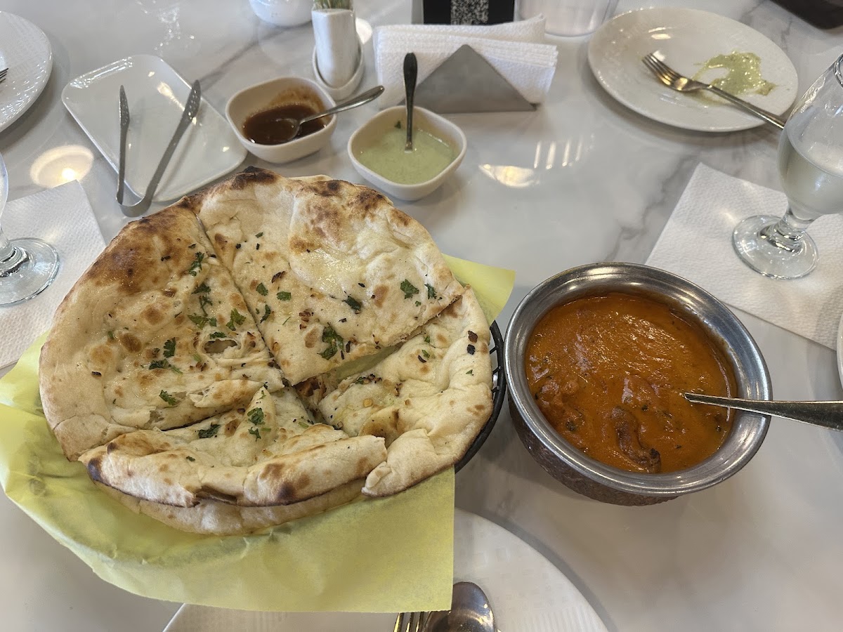 GRAND TANDOORI RESTAURANT & CATERING