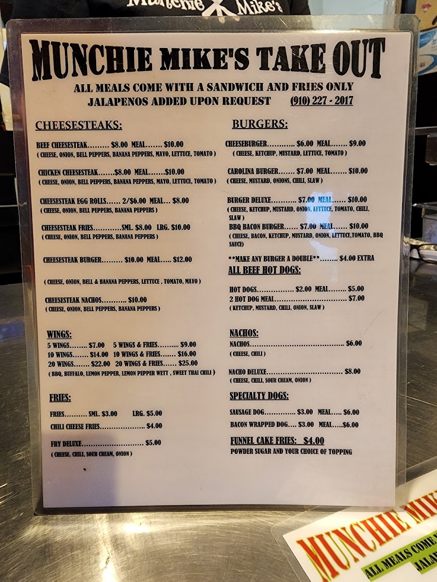MUNCHIE MIKES menu board