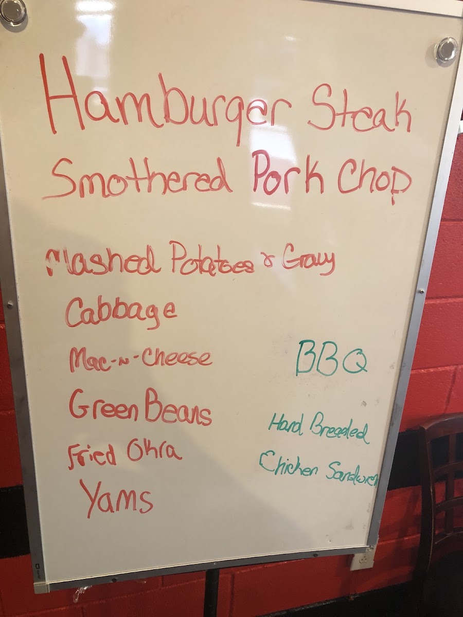 MUNCHIE MIKES menu board